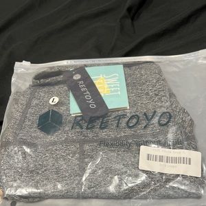 Reetoyo Female Yoga Shorts w/pocket Black&Gray